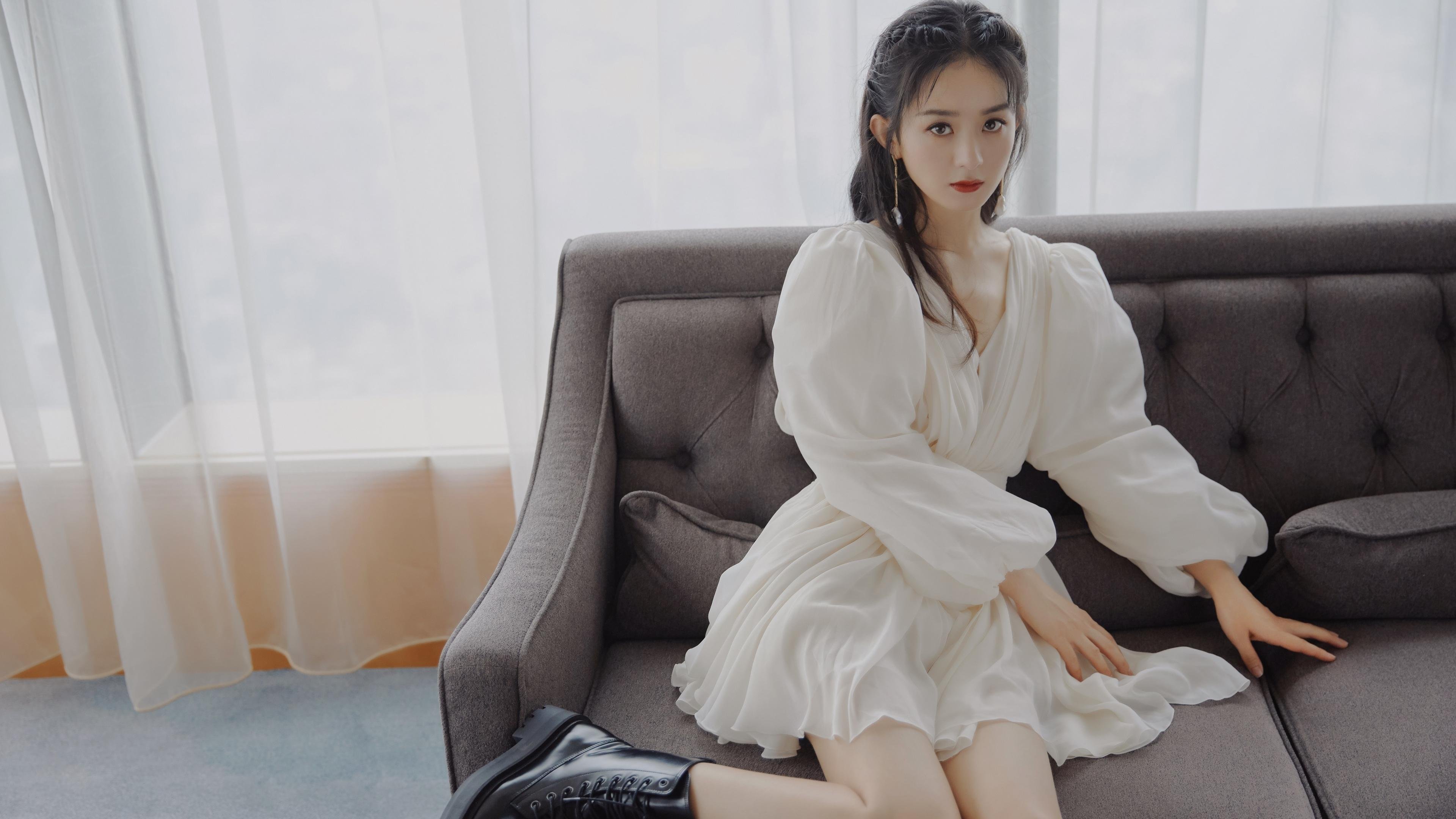 仰泳冲刺吉尔吉斯斯坦排名稳步提升，运动员甘油