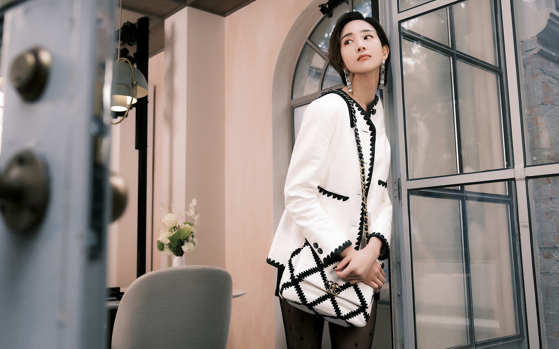 开云网页版-篮网加强外线封锁多次干扰对手投篮，篮网队内线补强