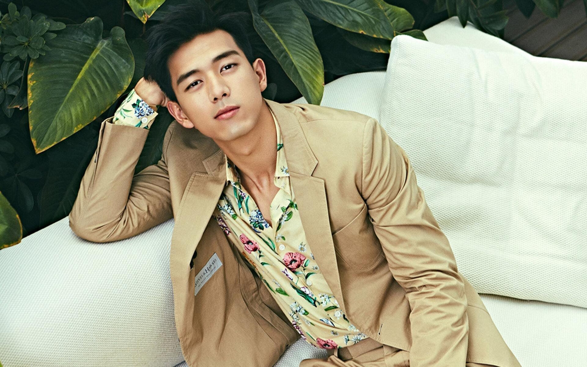 篮网加强外线封锁多次干扰对手投篮，篮网队内线补强