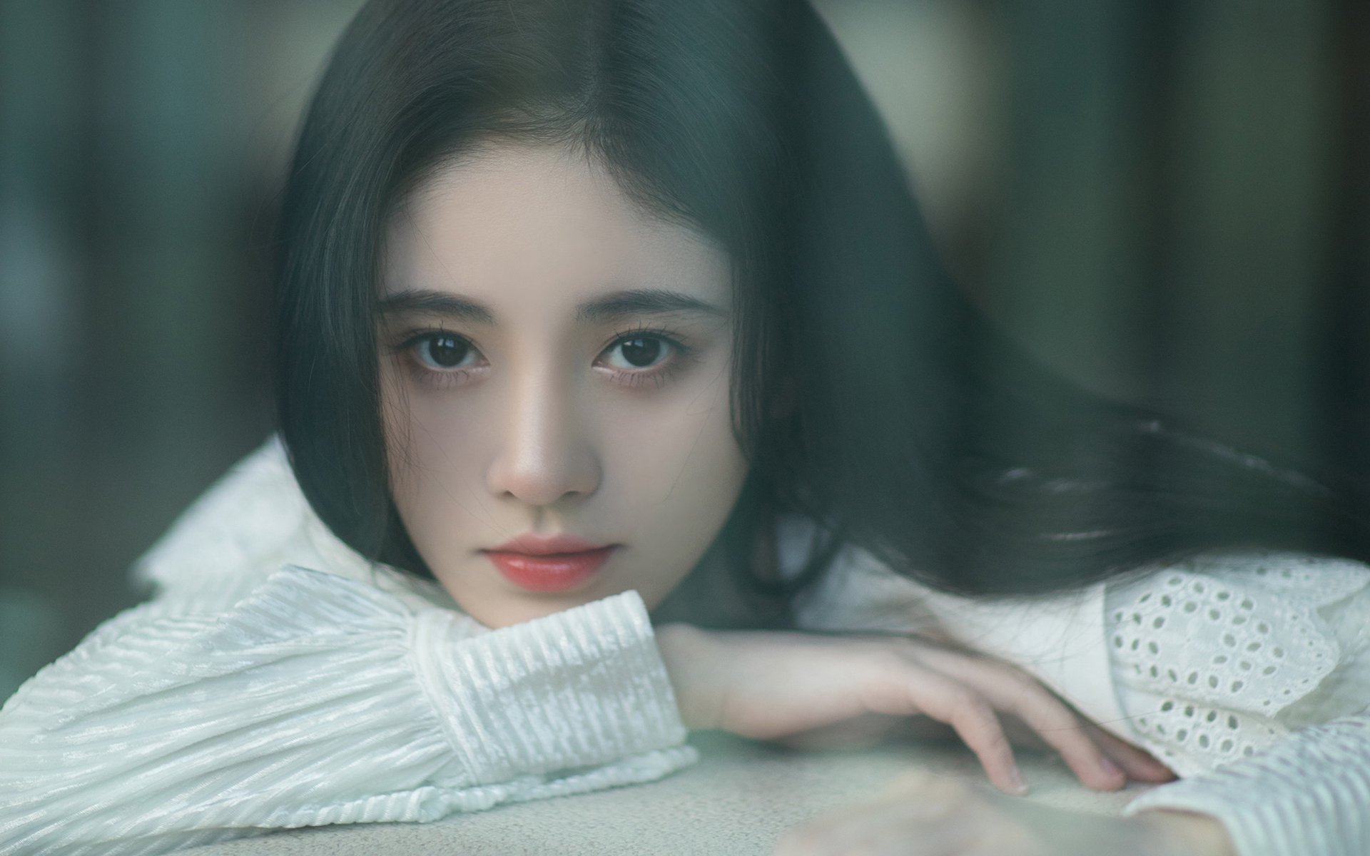 蛙泳技巧突尼斯女将精准掌控，女子蛙泳冠军视频欣赏