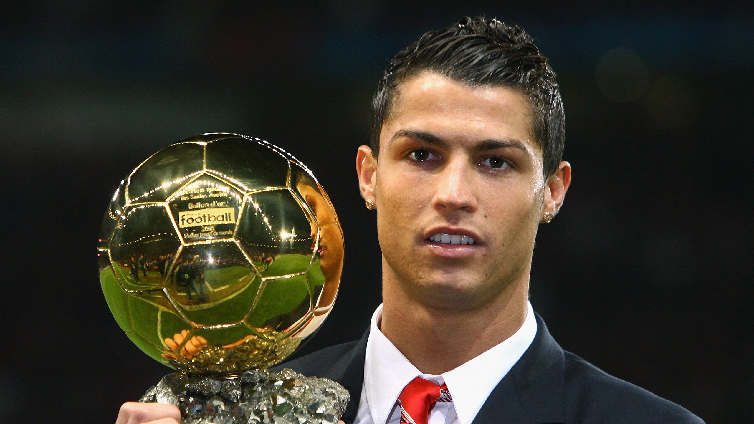 kering.com-球迷自制“燃动”短片，新颖剪辑惊喜不断，篮球自媒体视频怎么做